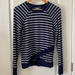 Athleta Yoga Activewear sweater